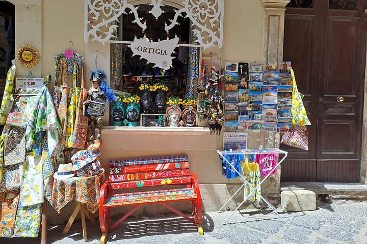 Syracuse Ortigia - Sicilian Street Food Tour by Do Eat Better