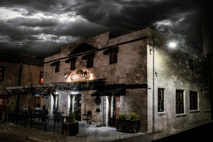 Wraiths & Wicked Whispers: Wilmington Ghost Tour