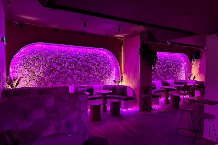 IceBar Cologne experience