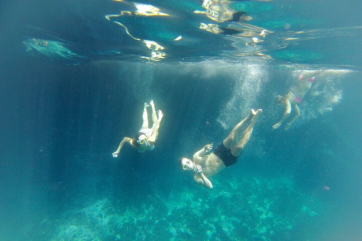 Kayak and Snorkeling Excursion in Maro Cerro Gordo Cliffs