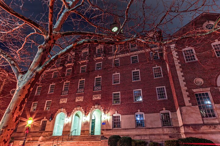 Providence Ghost Tours: Phantoms, Poltergeists, & Pestilence