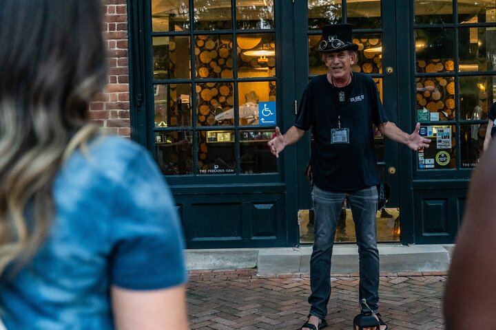 Providence Ghost Tours: Phantoms, Poltergeists, & Pestilence