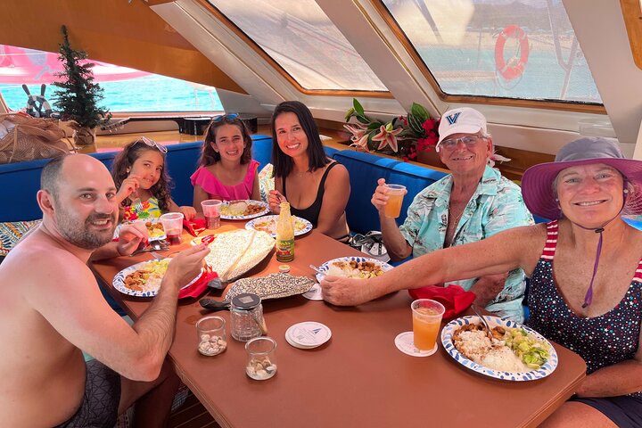 Best Luxury Catamaran Day Sail St Maarten on The Phoenix (Public)
