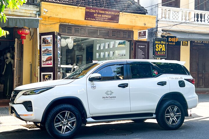 Private Transfer: Co Ong Airport to/from Con Dao
