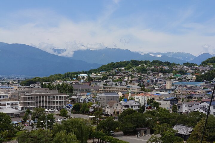 1 Day Tour From Nagano to Matsumoto Castle and Narai-Juku
