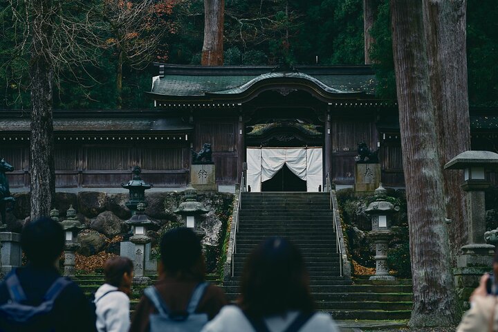 Private Echizen Washi Paper Making Experience and Walking Tour