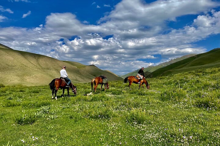 3 Days Horseback Riding to Song Kol Lake from Kyzart Village