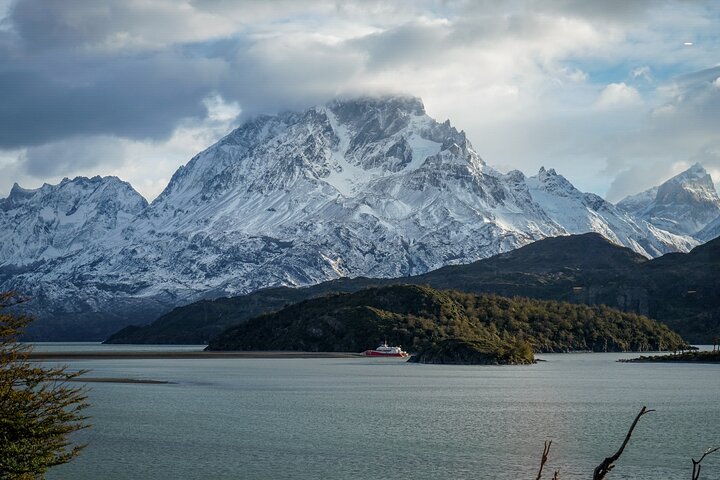 Grey Glacier Navigation in Torres del Paine