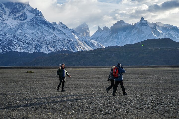Grey Glacier Navigation in Torres del Paine