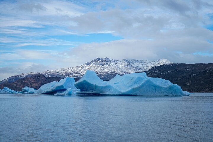 Grey Glacier Navigation in Torres del Paine