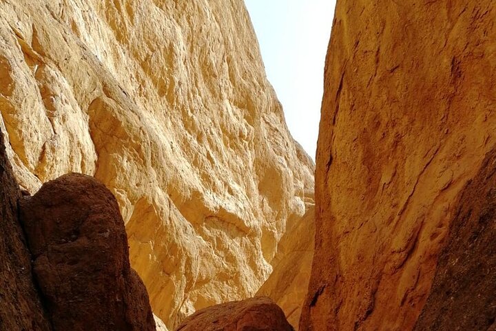 Hiking Valley of Roses and Dades Morocco