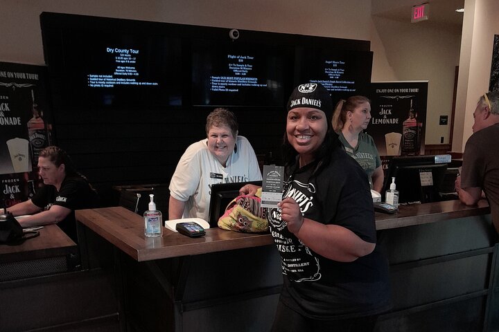 Jack Daniels Smooth Distillery Tours Shopping and Barbecue