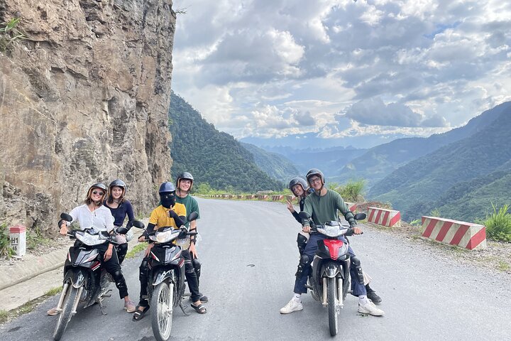 Ha Giang Tour 3-Day-2-Night, English Speaking Guide, Small Group