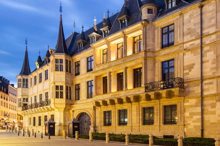 Luxembourg and Dinant Day Trip from Brussels