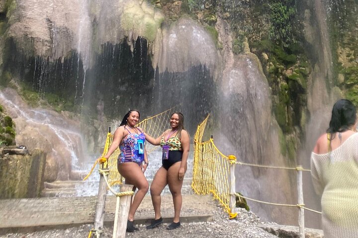 Full Day Tour in Tolantongo from San Miguel Allende