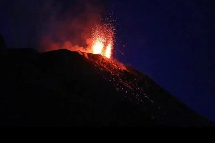 Sciara del Fuoco from the sea, night tour SMALL GROUP