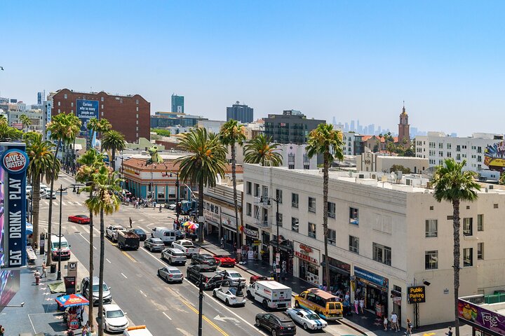 Hollywood, Beverly Hills & Celebrity Homes Tour by Open Air Bus