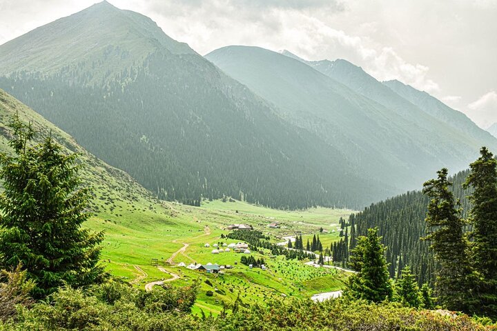 10-Day Kyrgyzstan Private Tour – Song Kol & Issyk Kul