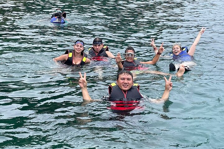Cham Island Daily-Snorkeling(Pick up from Da Nang/ Hoi An)