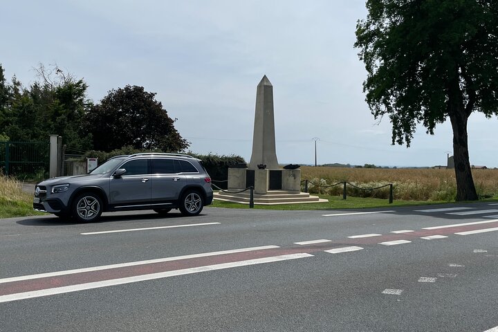 1 day Canadian WW1 private tour including Vimy Ridge