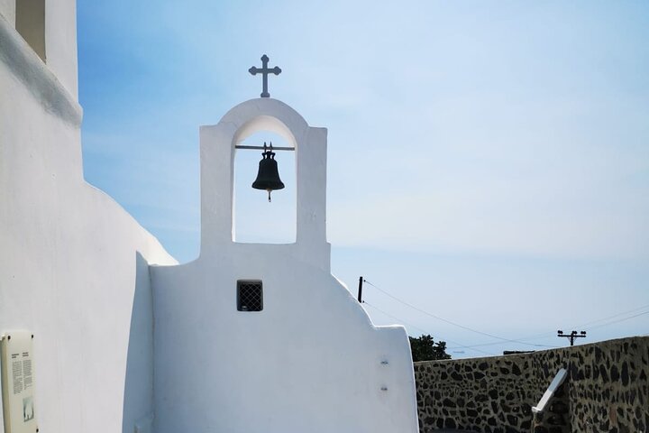 Santorini Private Roundtrip Transfer from/to Airport,Port & Hotel