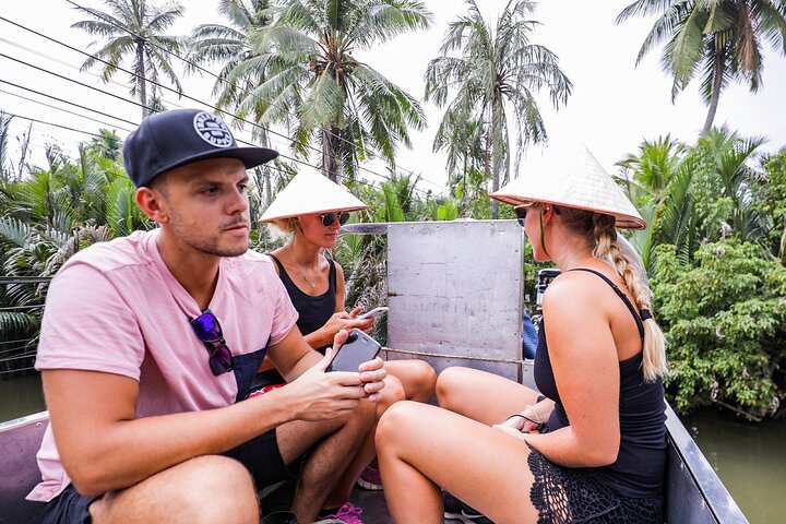 Small-Group Mekong Delta Day Trip: Boat Ride, Cottages & Pagoda