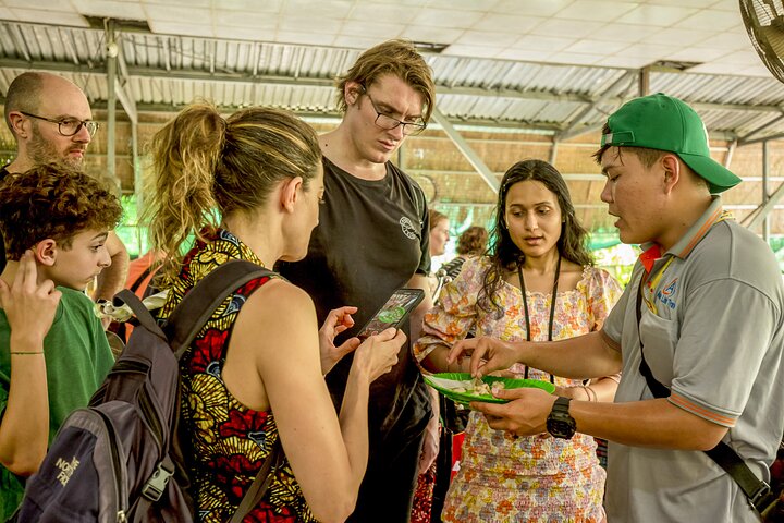 Small-Group Mekong Delta Day Trip: Boat Ride, Cottages & Pagoda