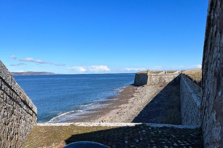 Invergordon Private Tour: Fort George, Cawdor Castle & Loch Ness