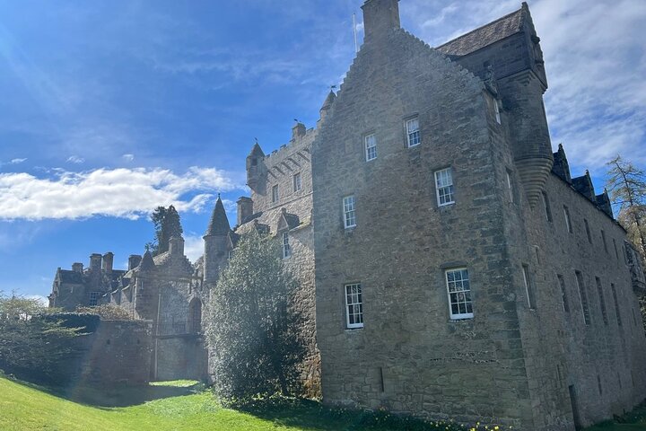 Invergordon Private Tour: Fort George, Cawdor Castle & Loch Ness