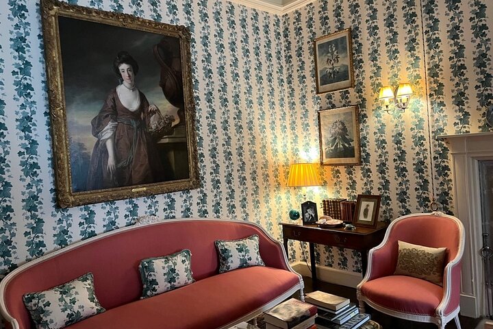 Invergordon Private Tour: Fort George, Cawdor Castle & Loch Ness