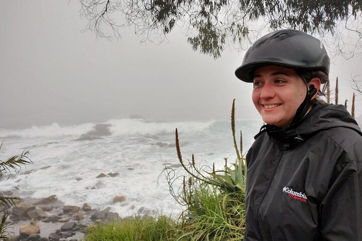 Bicycle ride along the coastal edge of Viña del Mar