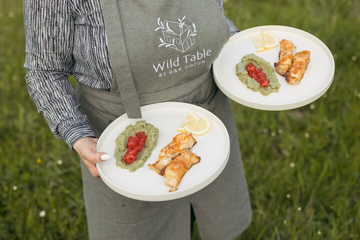 Wild Table by Odzun BnB