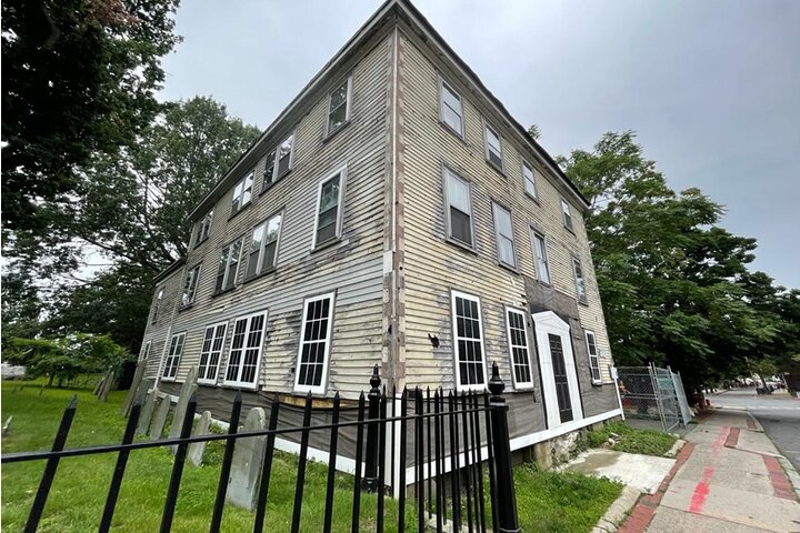 Massachusetts Self-Guided Audio Tour Bundle: 10+ Tours