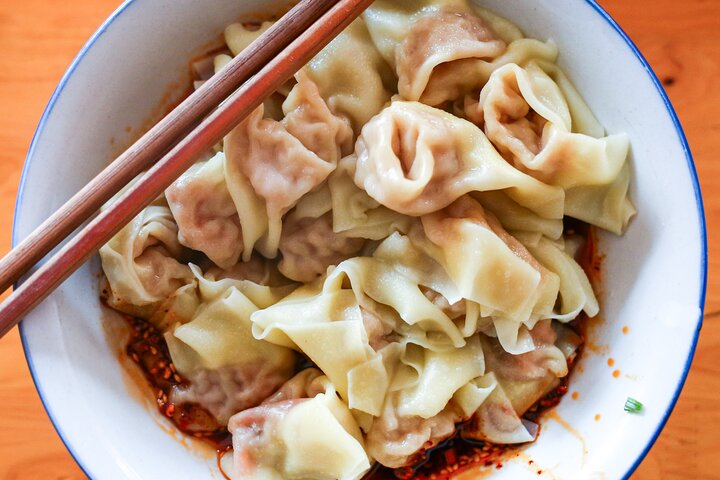 Tuktuk Food Tour Through Chengdu's Local Eats
