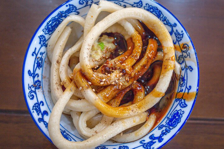 Tuktuk Food Tour Through Chengdu's Local Eats