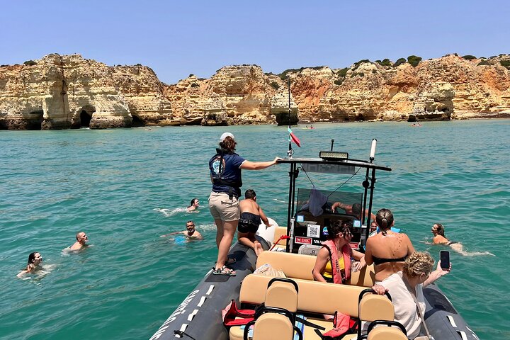 Dolphins & Benagil Caves 3h Small-group tour with Biologist