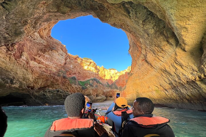 Dolphins & Benagil Caves 3h Small-group tour with Biologist