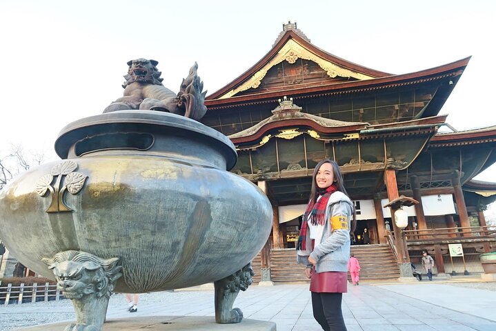 1-Day Private Snow Monkey ZenkoJi Temple & SakeTasting NaganoTour