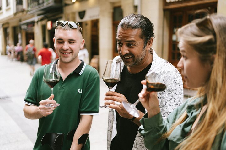San Sebastian Old Town Pintxos & Wine Tour Small Group Tour