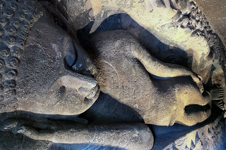 Guided 3-Day Tour: Discover Ajanta, Ellora Cave & Aurangabad City