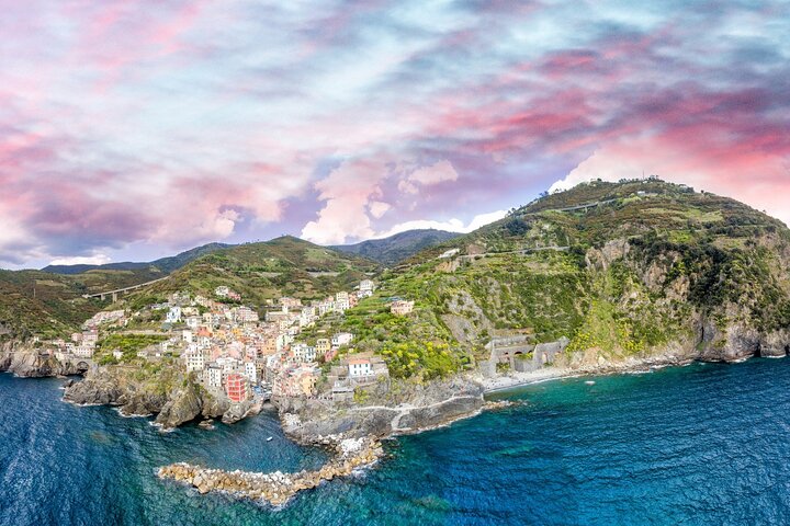 Cinque Terre Small Group Day Tour from Montecatini