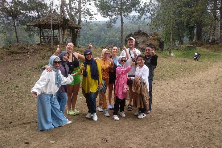 Bandung Tour All In, White Crater, Volcano Mountain, Hot Spring