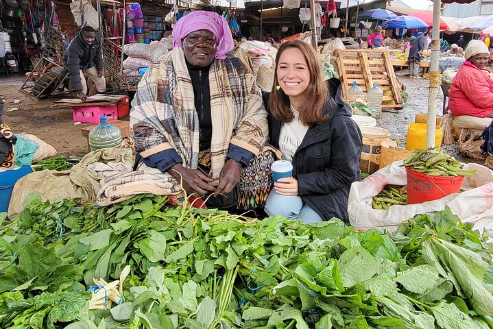 Traditional Kenyan Cooking Class & Local Market Tour