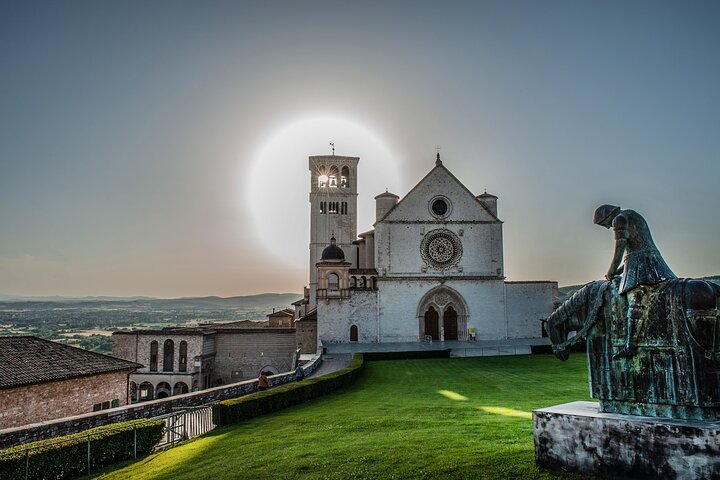Assisi: 3-hours tour including St. Francis Basilica tickets