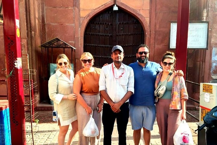 Taj Mahal Skip-the-Line Guided Tour with Optional Add-ons