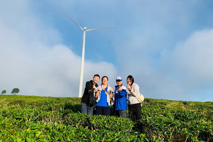 Cloud Hunting and The Glow of Dawn in Da Lat 4:00 - 10:00 AM