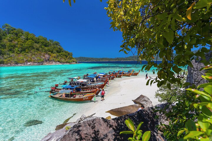 Koh Lipe Adan Archipelago 7-Island Small-Group Snorkeling Tour