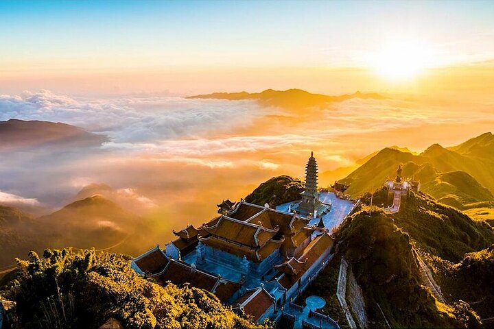 Sapa Private Car Rental–Half & Full Day & English Speaking Driver