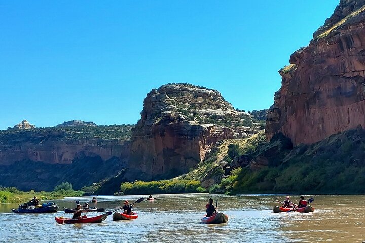 Moab Rivertrippers ~Rafting Castle Valley/Fisher Towers Half-Day