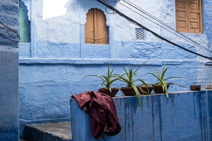 Blue City Heritage Private Walking Tour With Pickup and Drop-Off